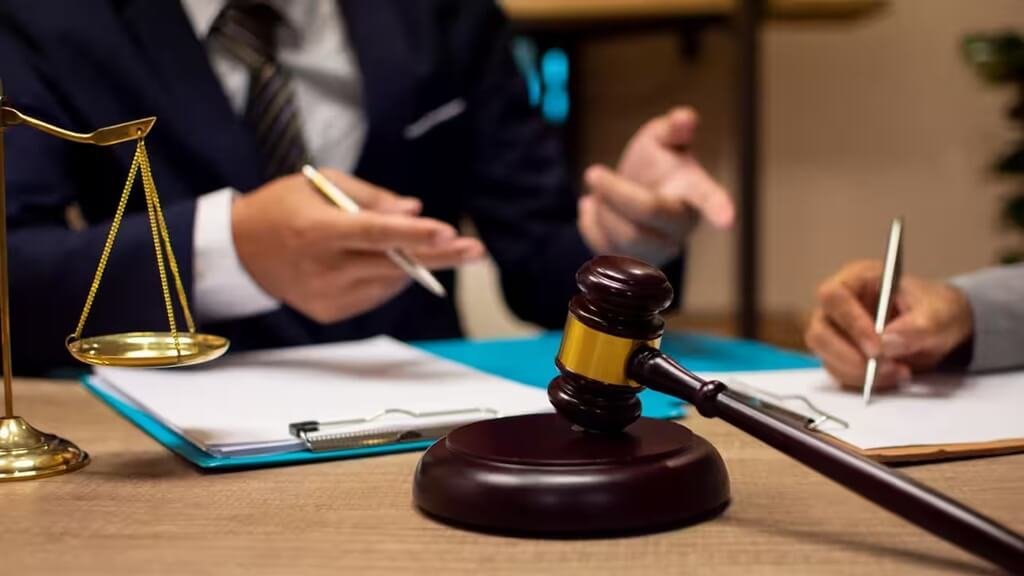 Prosedur menggunakan jasa hukum