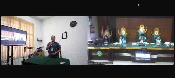 Sidang Teleconference Pengucapan Ikrar Talak dengan PA Batam di PA Lubuk Pakam (Foto 3)