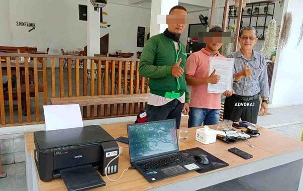 Agenda Penandatanganan Surat Kuasa dari Klien yang datang jauh dari Batam, selaku Kuasa Hukum dalam Perkara Cerai Talak di Pengadilan Agama Lubuk Pakam (Foto 1)